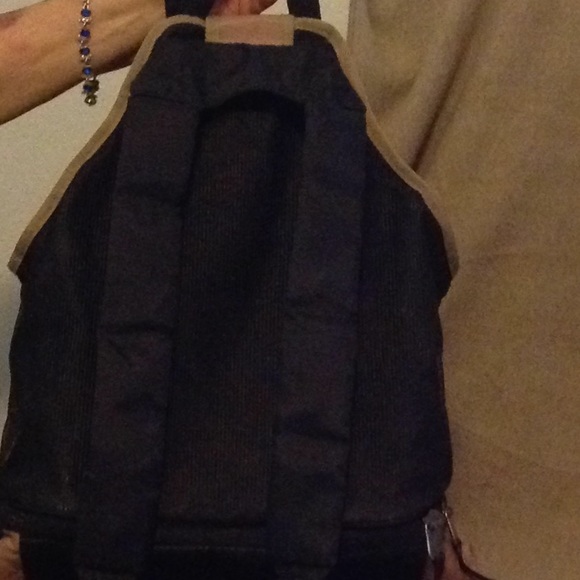 Backpack - Picture 3 of 3